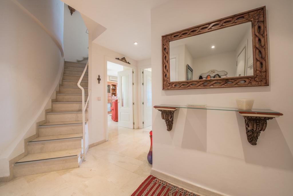 Appartamento Ático La Marina Marbella Esterno foto